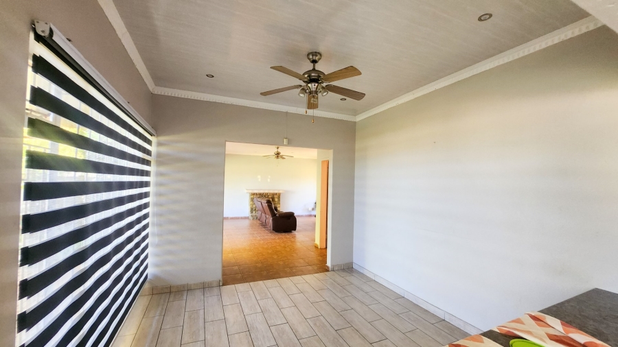 3 Bedroom Property for Sale in Meiringspark North West